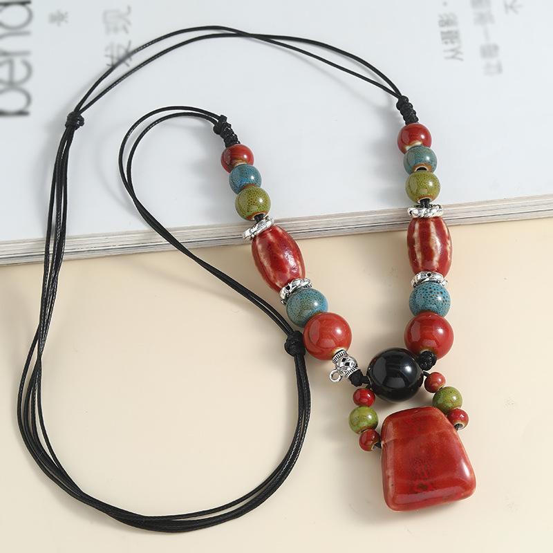 

Модное ожерелье для женских украшений красный