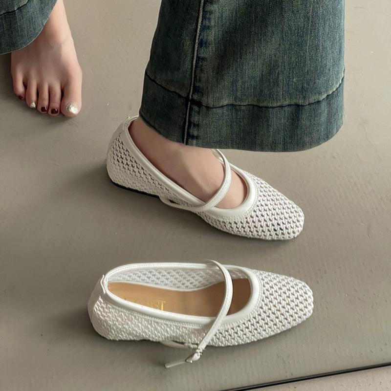 Hollow and breathable casual shoes woven square head Mary Jane shoes women's summer new fashion versatile retro