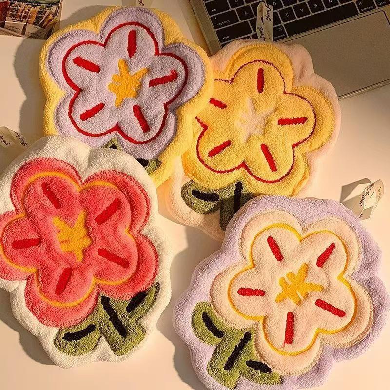 Wall Hanging Cute Hand Towel Kitchen Bathroom Small Towel Bathroom Absorbent And Odorless Quick Drying Hand Towel Home Decor