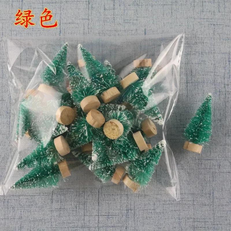 

12 Piece DIY Mini Christmas Tree Sisal Silk Cedar - Desktop Decoration Small Christmas Tree 2026 Xmas New Year Navidad Decor 4.5cm зелёный