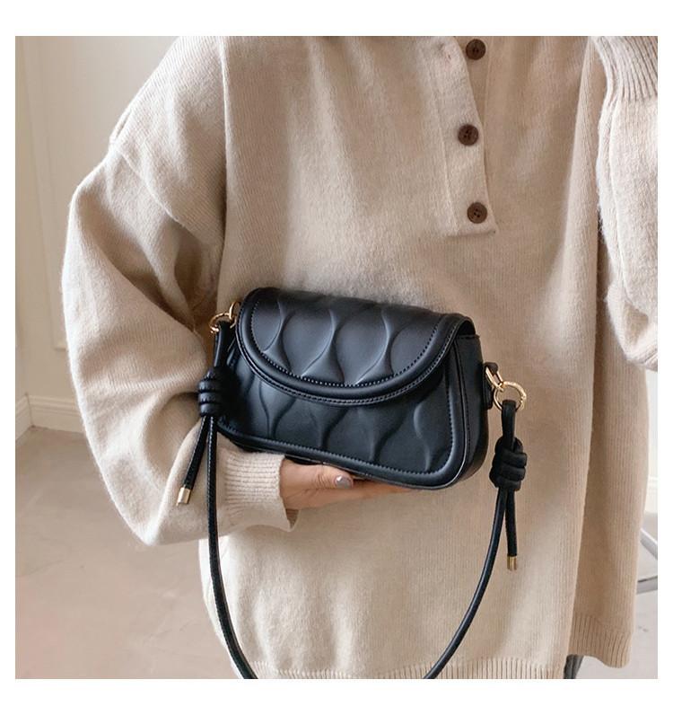 Vintage Handbag For Women 2024 New Arrival Chic Crossbody Bag Texture Trendy Single Shoulder Bag Ins Small Square Bag