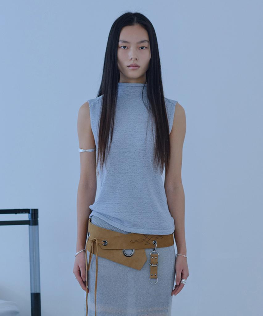 Beleuso Taped Sleeveless Knit Top