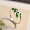 Cloisonné Ancient Style Green Leaf Resin Ring for Women – Retro Artistic Open Index Finger Design.