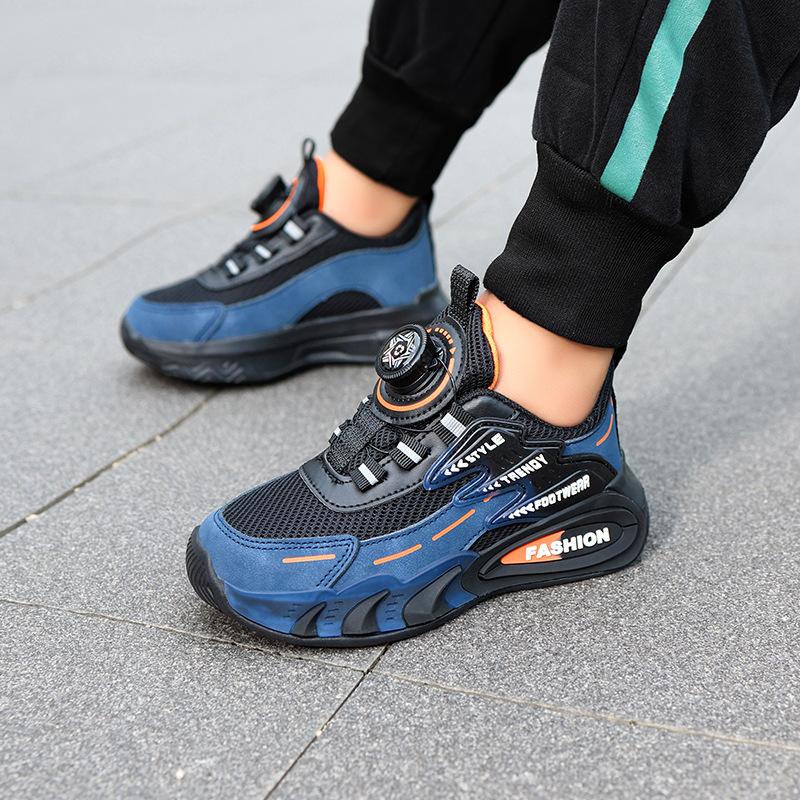 Foreign trade children's sports shoes spring and autumn new mesh breathable boys lightweight running shoes rotating buckle primary school sneakers