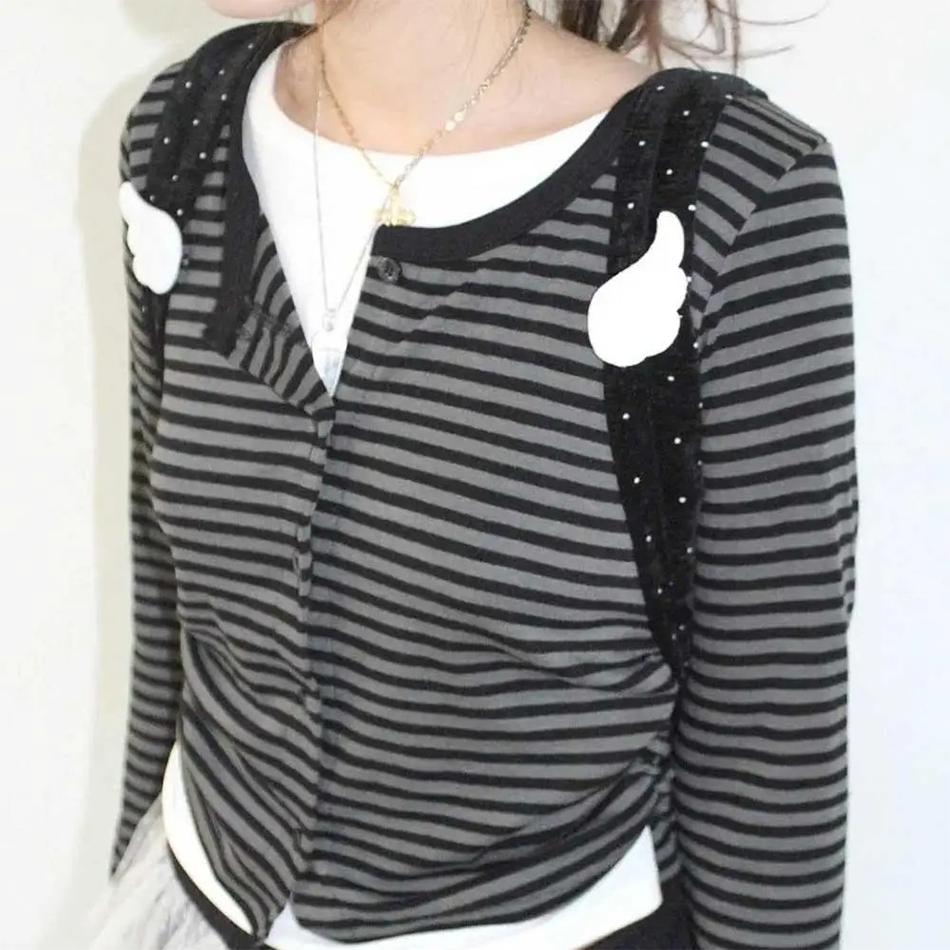 1 Paar kleine Engelsflügel Brosche Japanischer Stil Süße Kleidung Dekor Y2K Plüsch Engelsflügel Flauschige Brosche Taschendekoration