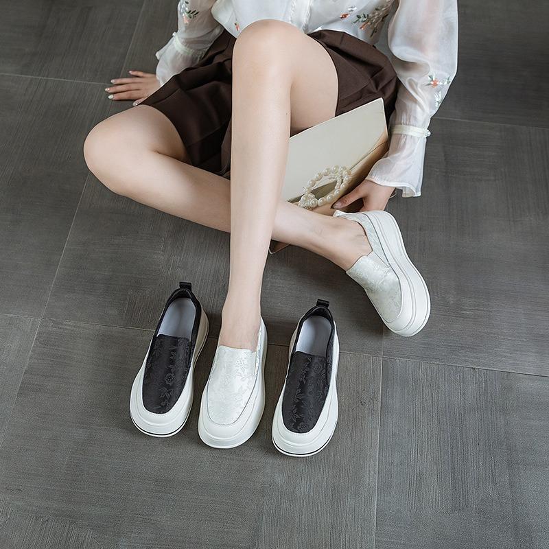 Leather Board Shoes Women's New Spring and Summer Single Shoes Women's One-pedal Versatile Little White Shoes Women