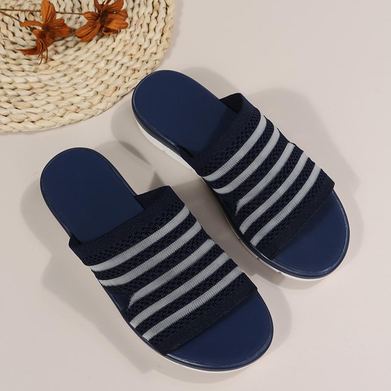 

2024 Новые летние женские тапочки, модные полые сандалии, женские туфли на танкетке с открытым носком, повседневные тапочки в римском стиле для женщин 43 темно-синий