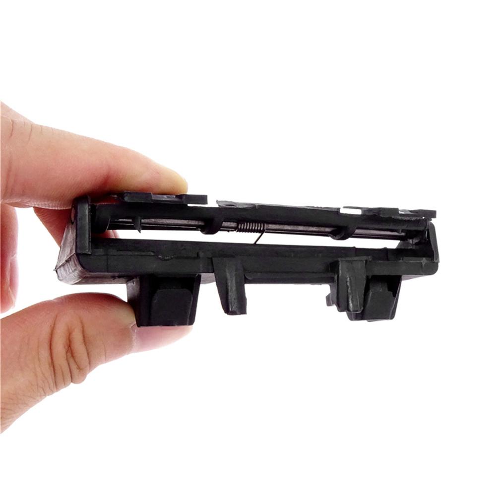 Fuel Door Hinge 51171928197 For 87-95 BMW 525i 530i 535i 540i 735i 740i M5 E34
