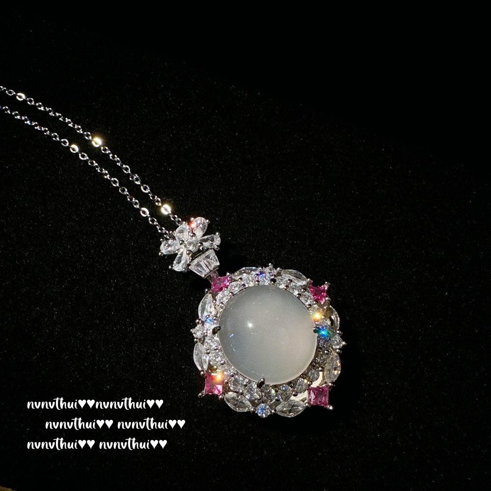 Concubine Smile Ice Chalcedony Arrangement Gemstone Ring, New Chinese Style, White Chalcedony Pink Diamond Pigeon Egg Zircon Necklace