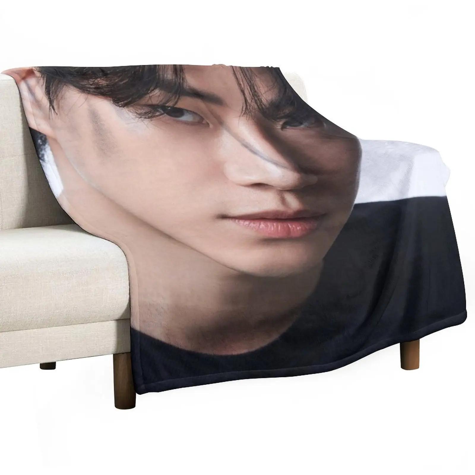 LEE JUNHO Throw Blanket Blanket For Decorative Sofa Luxury St Blanket Single Blanket cosplay anime 75X95CM