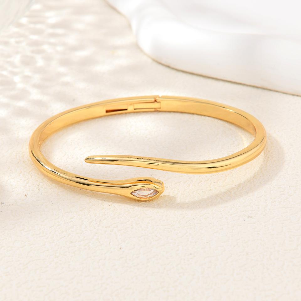 Curved Zircon Geometric Buckle Light Luxury High-end Temperament Versatile Women's Bracelet