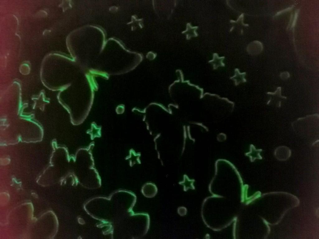 Glow in the dark blanket 150x200 colorful fluo butterflies