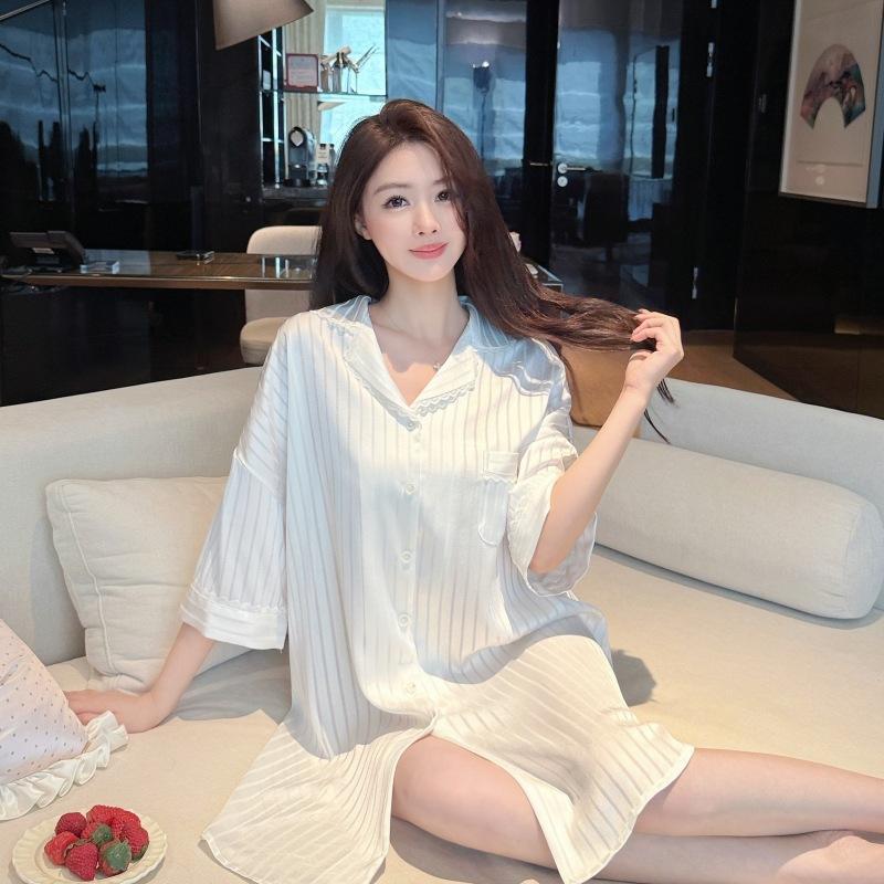 1011 Neues Eis Seiden Nachthemd Damen Frühling und Herbst Dünn Locker Reiner Begehren Stil Hemd Lang Loungewear Schlafanzug Kleid