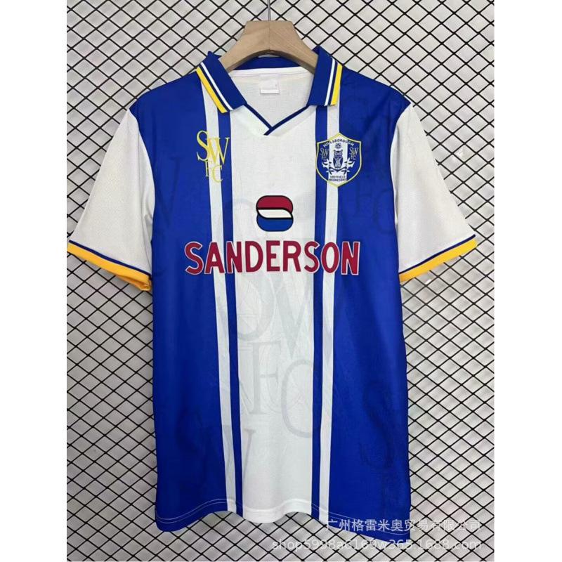Popular retro football jerseys: Bilbao, Valencia, Tenerife, Hamburg, Rayo Vallecano, Sunderland jersey S