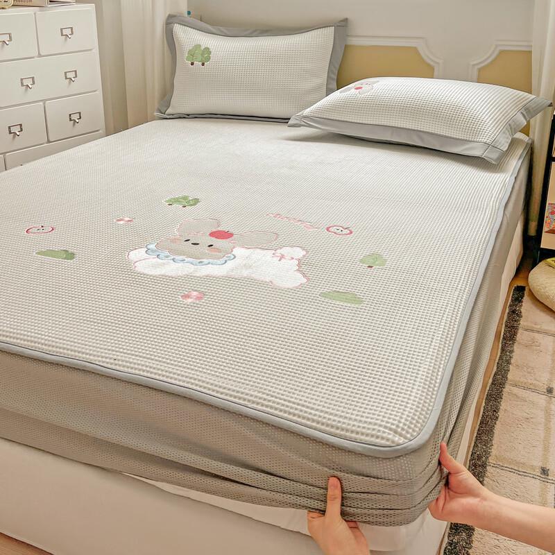 Luxury Embroidered Cooling Bedding Set