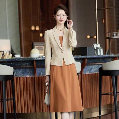 Ensemble tailleur polyvalent haut de gamme pour femmes 2025: Robe Style Nouveau & Manteau Décontracté avec Jupe