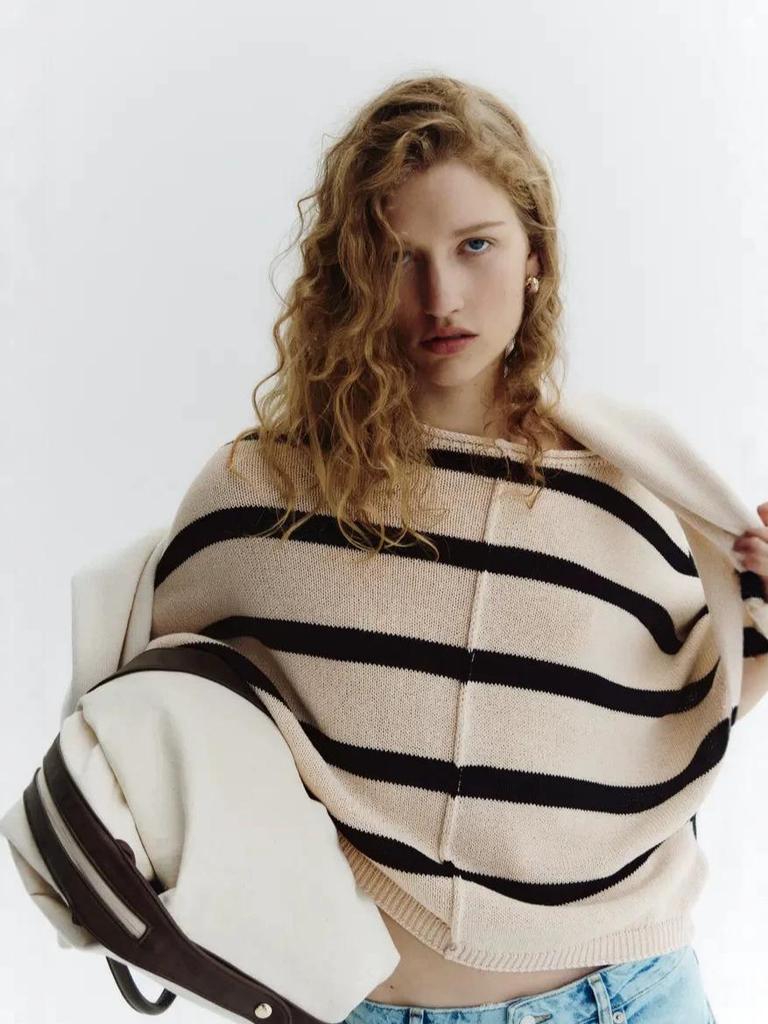2026 Autumn/Winter Elegant Striped Knit Sweater - Sweet and Stylish Low Round Neck Pullover for Women