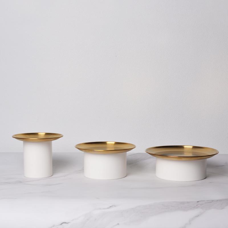 Fruit Plate Cosmetics Tray Keys Storage Box Desktop Sundries Tank with Metal Cover Pantry Organizer Snacks Dishes Home Decor