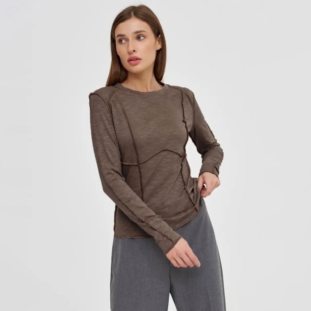 

Летняя женская футболка с длинным рукавом и круглым вырезом с принтом M кофейный