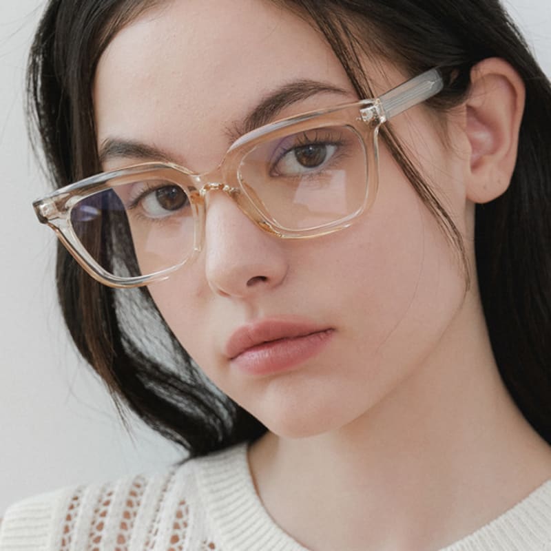 

One Brilliant Walter-OB431-Beige FREE