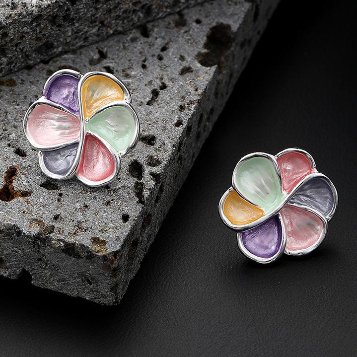 

Цветная живопись маслом красочные серьги-пусеты в виде цветков, простые и высококлассные женские универсальные серьги-лепестки