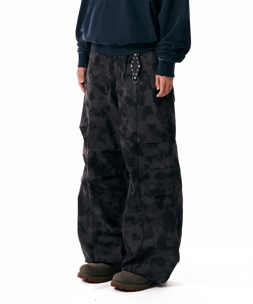 AAKAM Knee Pin-Tuck Camouflage Twill Pants (Black)