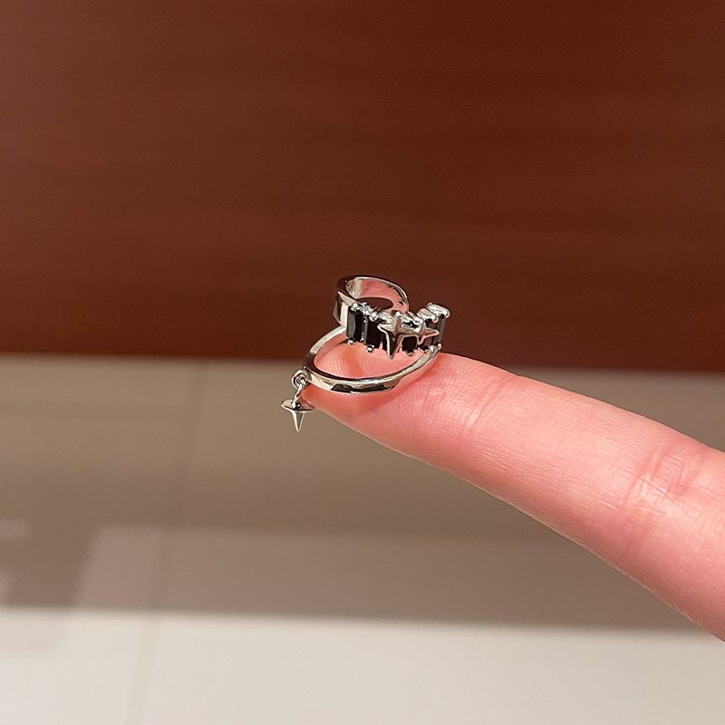 

Магазин Ringring Клипсы для ушей Клипсы для ушей Серьги без прокола Модные Доступная Роскошь Серьги-крючки для ушей Серьги Крутые Красивые Женские Black right ear 1