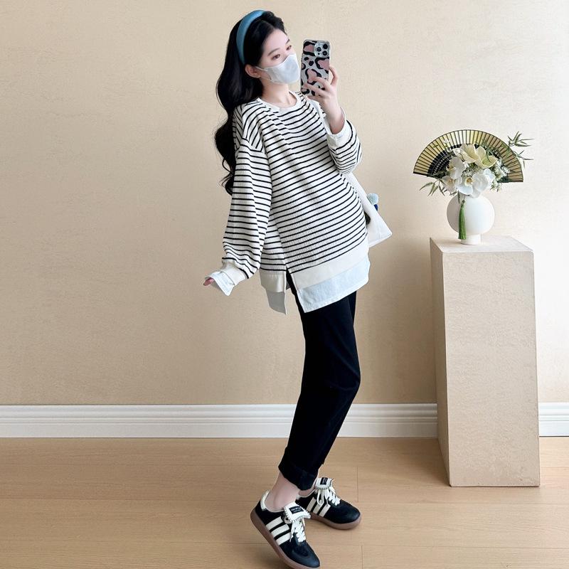 2025 Thickened Maternity Faux Two-Piece Striped Patchwork Loose Casual T-shirt/Fleece Top for Autumn/Winter L