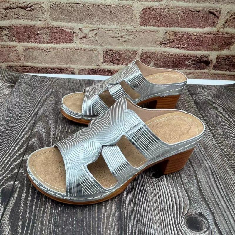 Fashion 2025 Summer New Plus Size Women’s Slippers Round Toe Sewing Chunky Heels Slippers for Outdoor Comfortable Daily & Casual Sandal