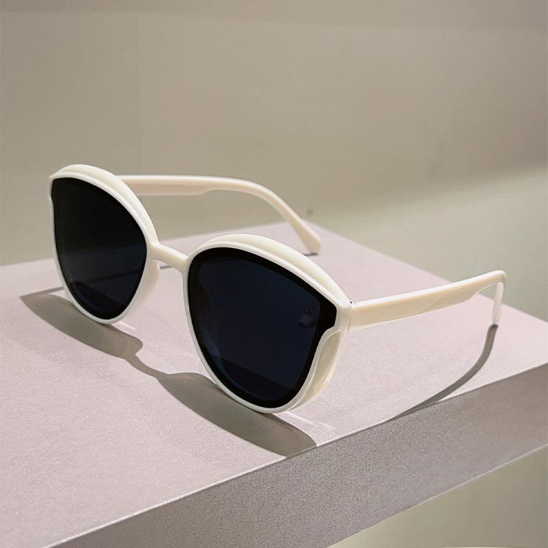 Vintage Round Sunglasses for Women Men Circular Sun Glasses Female Oval Eyewear for Male Female Eyeglasses