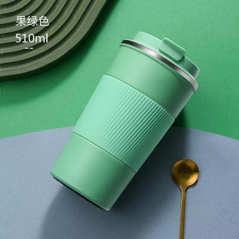 304 stainless steel thermal mug, fashionable car coffee cup with silicone sleeve, flip-top coffee cup