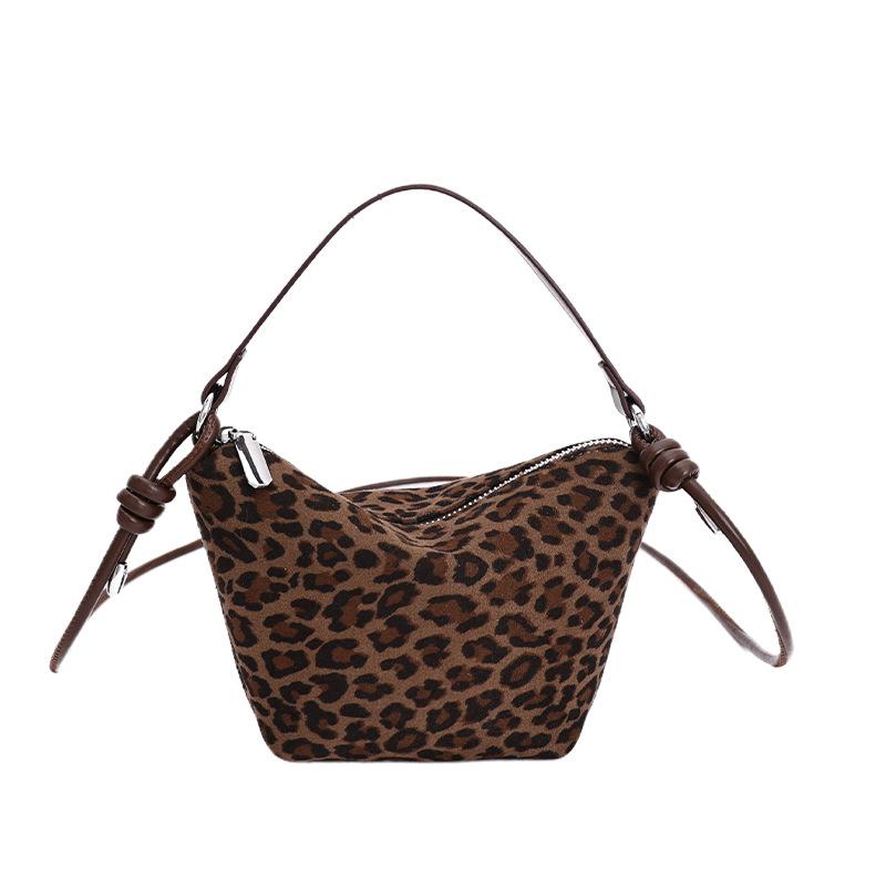 Large capacity leopard print bag 2025 new fashionable versatile retro handbag simple casual high-end messenger bag