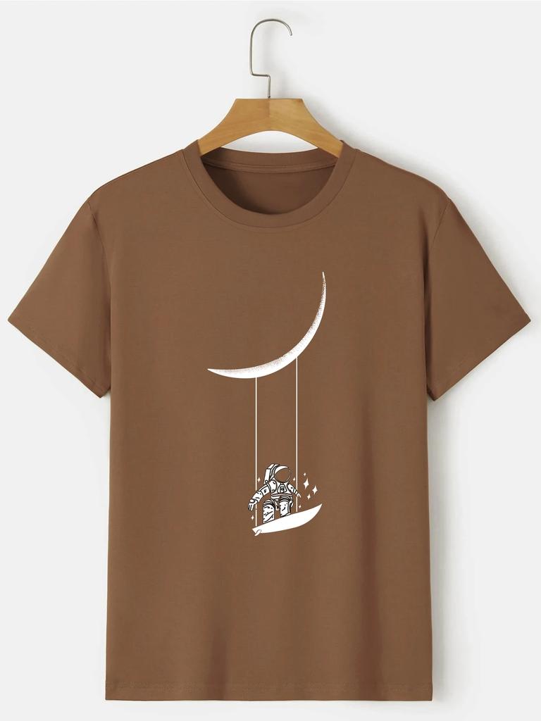 Astronaut Moon Swing Print Men's T-Shirt, 100% Cotton Crew Neck Short Sleeve Top, Spring Summer Menswear High Quality