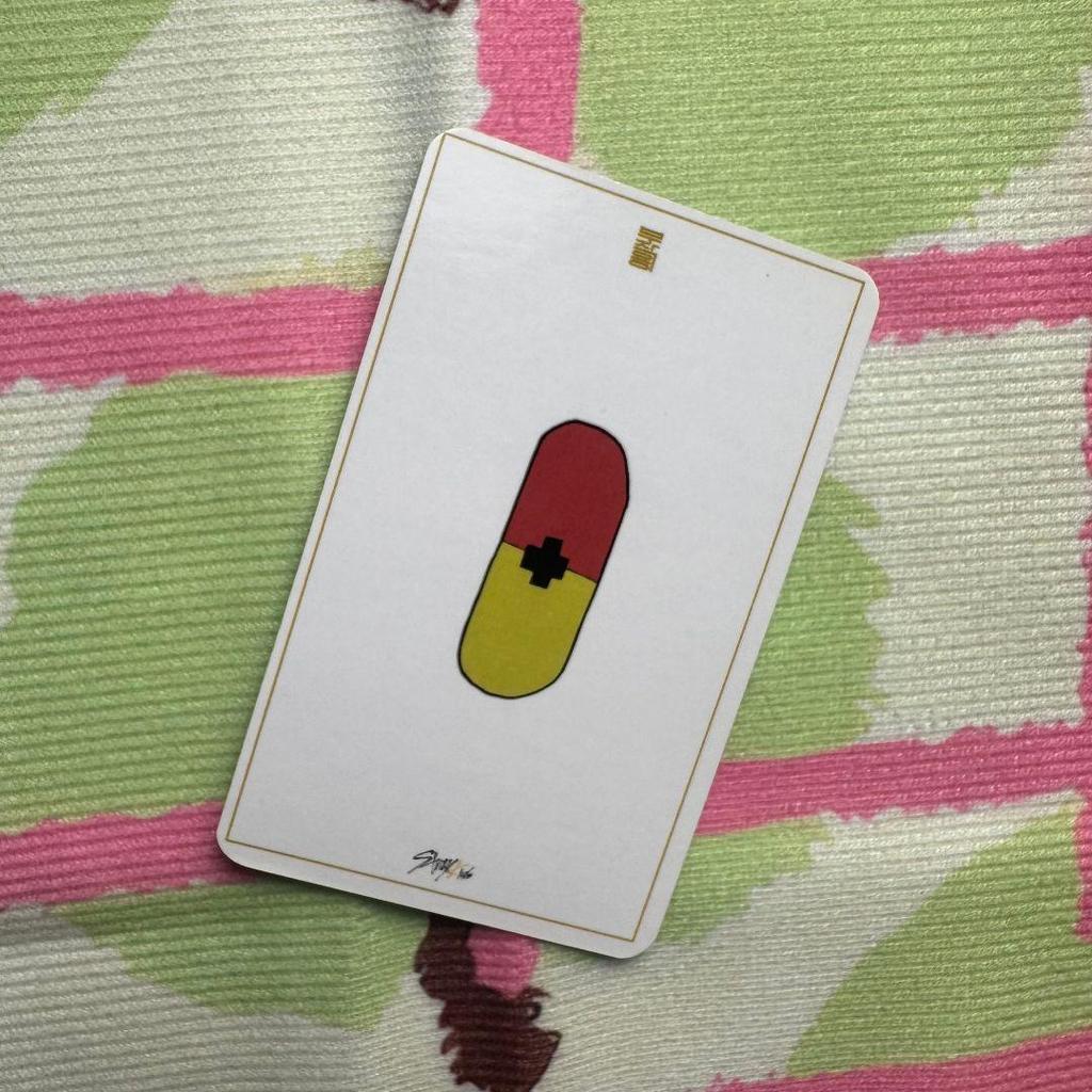 [USED] Straykids yellowwoodSKZ SKZ Felicstreka pre-recorded