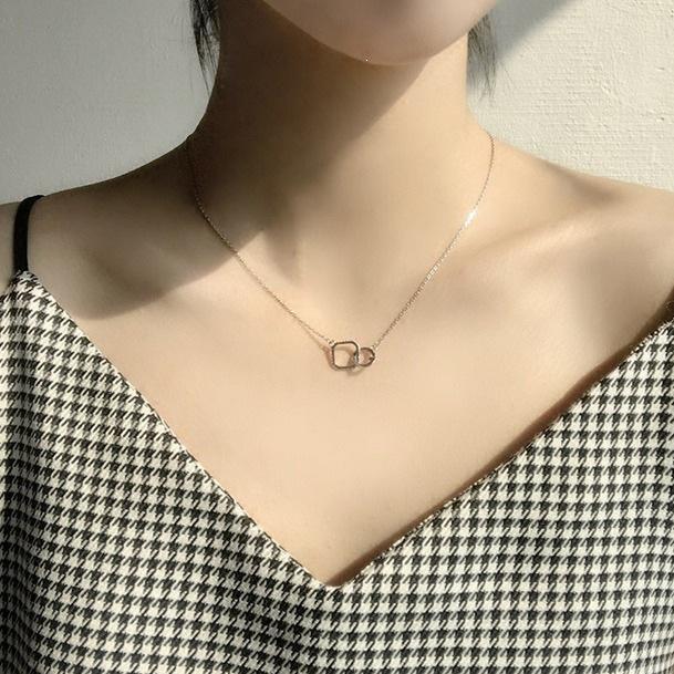 Minimalist Geometric Double Ring Zircon Necklace: S925 Silver-Plated Clavicle Chain Gift for Women