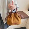 New Retro Fashion Small Bag Women's New Popular Pleated Handbag Niche Shoulder Crossbody Bucket Bag