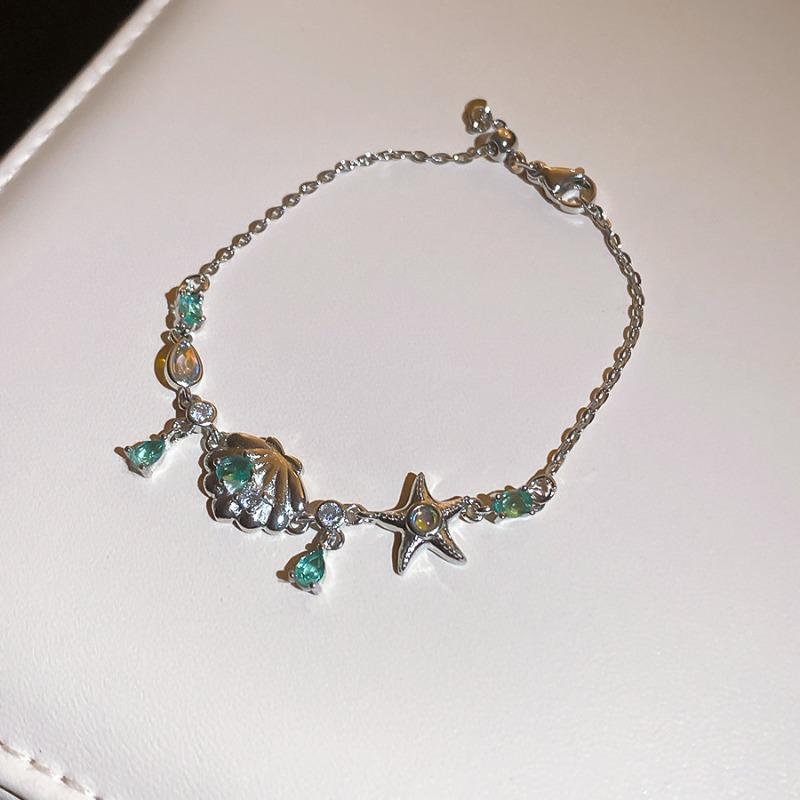 Holiday wind oil drop pearl starfish pendant bracelet necklace Bohemian collarbone chain light luxury high-end jewelry women