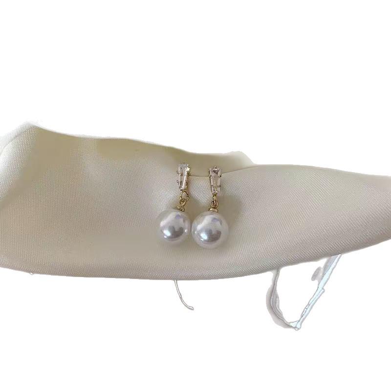 2025 Elegant Zircon Pearl Dangle Earrings: Versatile, Fashionable, Light Luxury, High-End Feel