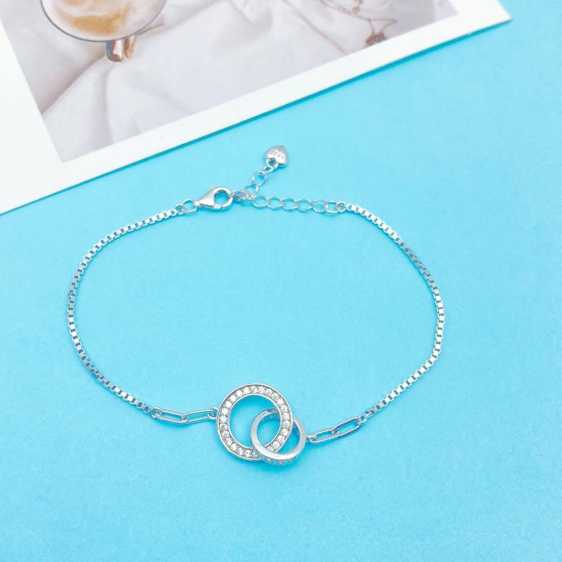 Sterling Silver Interlocking Bracelet for Women - Double Round Elegant Design - Exquisite Light Luxury Birthday Gift S925 Silver