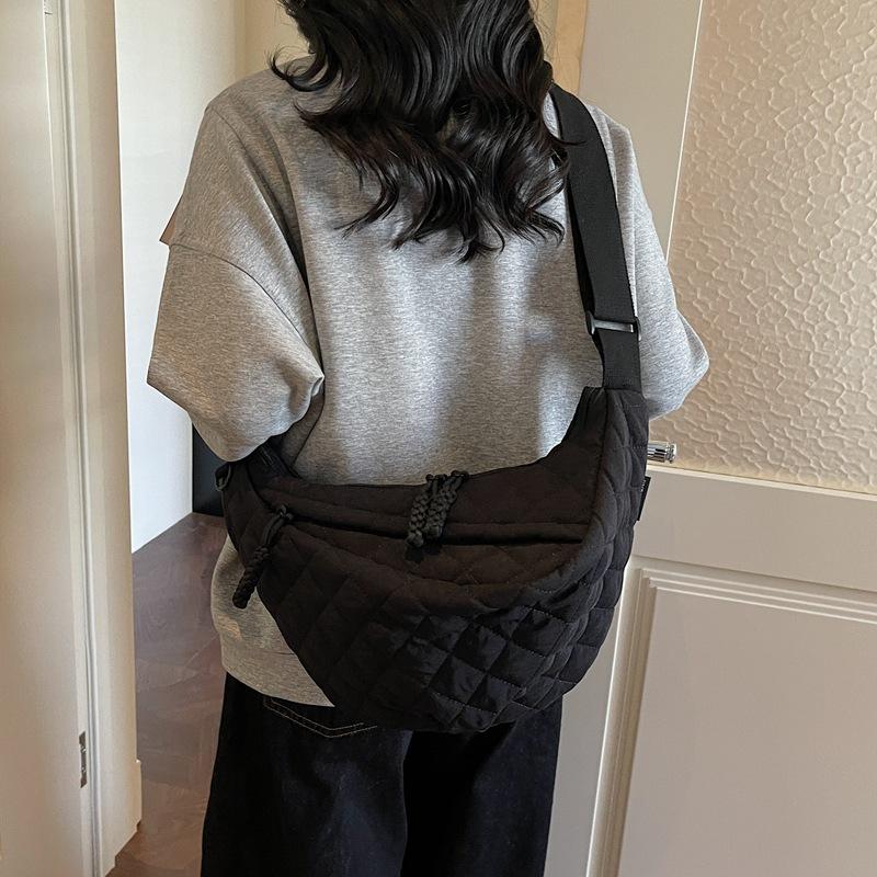 Winter Texture Fashion Tote Bag Casual Personality Shoulder Messenger Bag Niche Design Women's Bag