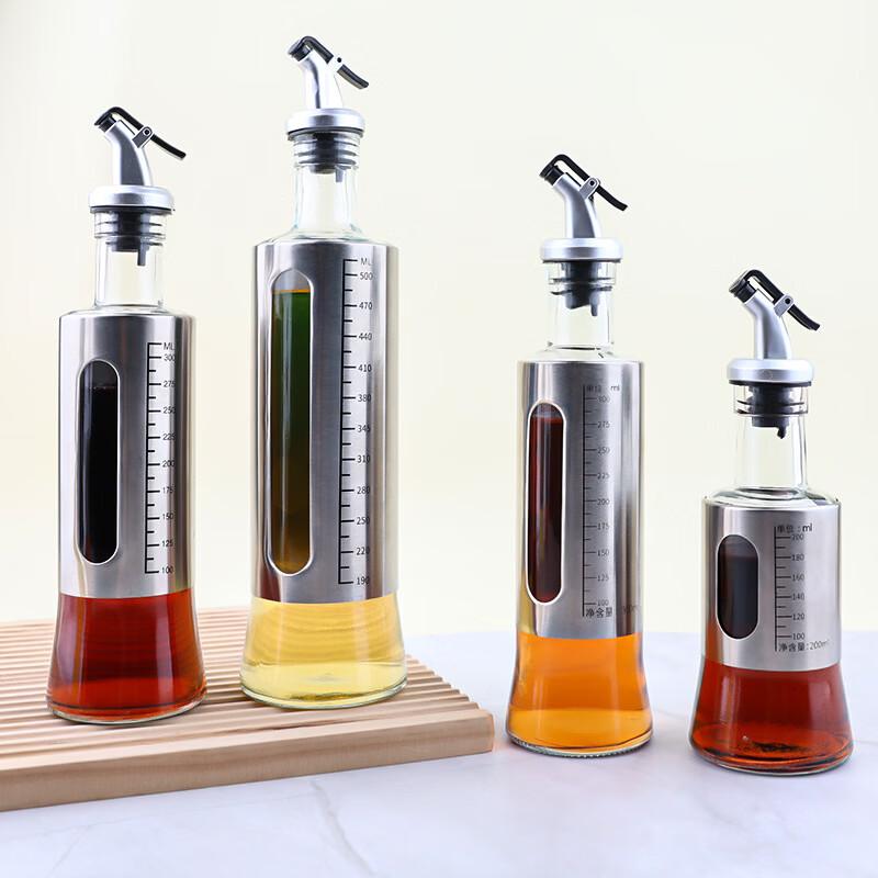 ZISIZ 500ml Glass Oil Dispenser with Stainless Steel Spout and Scale