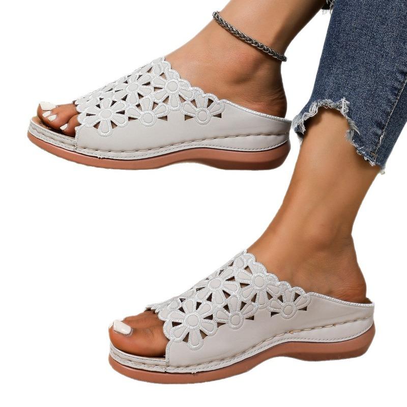 Summer New Wedge Slippers Women's 2025 Plus Size Platform Cutout Sandals