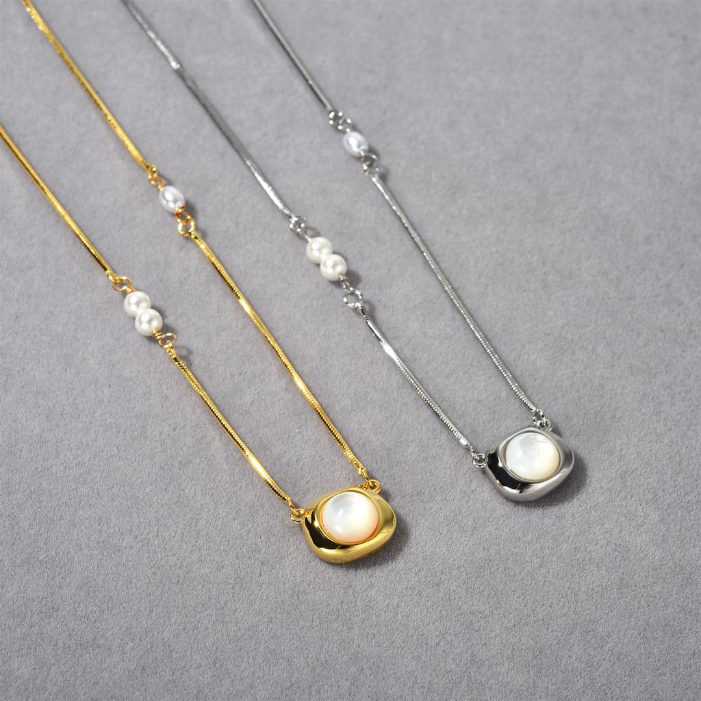 Niche High-Grade Metal Copper Plated 18K Real Gold Inlaid White Shell Sweater Chain Women'S Personality Fashion Temperament Versatile Necklace