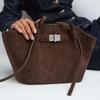 Stylish Sophisticated Women's Tote Bag Versatile Retro Trendy Wing Handbag Simple Elegant Solid Color Underarm Bag Shoulder Bag