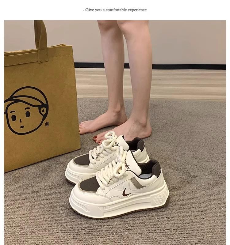 Popular Muffin Versatile Little White Shoes Women's Summer High-end Thick Baseplate Shoes 2025 New Dexun Casual Sports Shoes