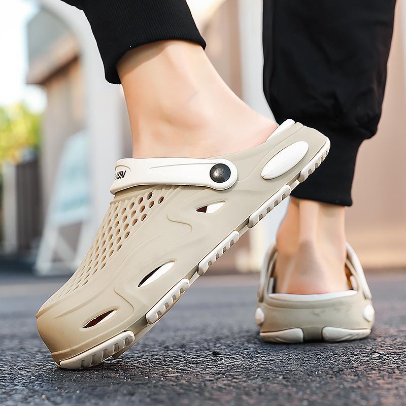 Slippers men's 2025 summer new men's outdoor sports leisure fashion simple wind bag head wear-resistant beach sandals
