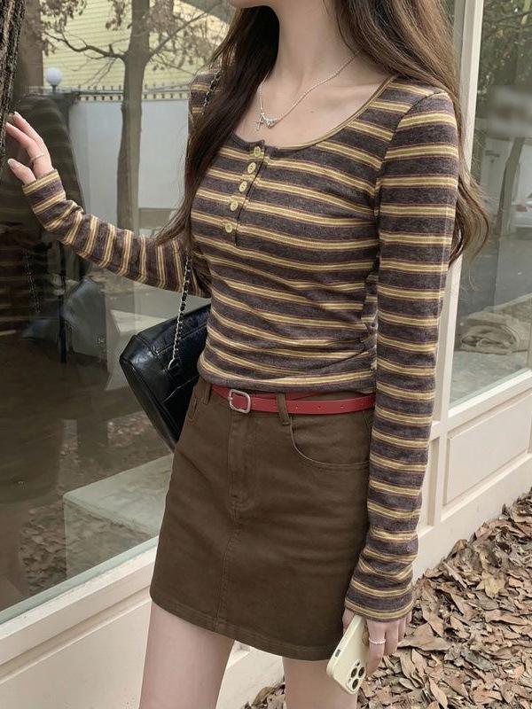 Women's Coffee Striped Button-Up T-Shirt: New Autumn/Winter, Low U-Neck, Slim-Fit, Brushed Fabric, Long-Sleeve.