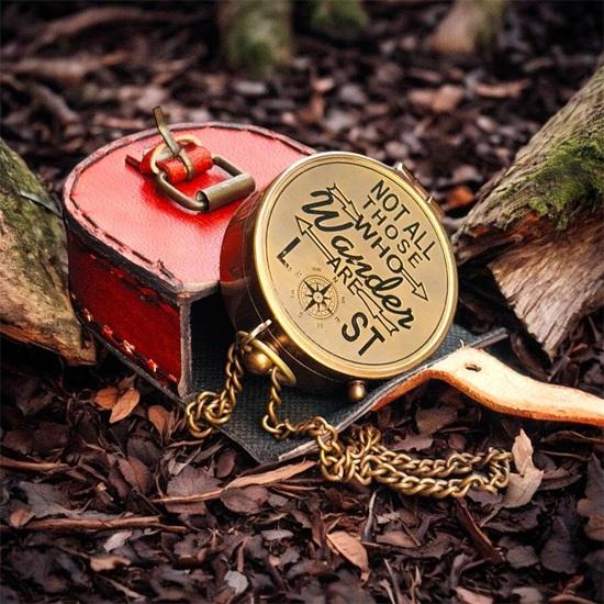 5.08 Cm Engraved Brass Compass “Not All Those Who Wander Are Lost” Pocket Compass with Leather Case Hiking, Camping, Travel Adventurers, Men, Women