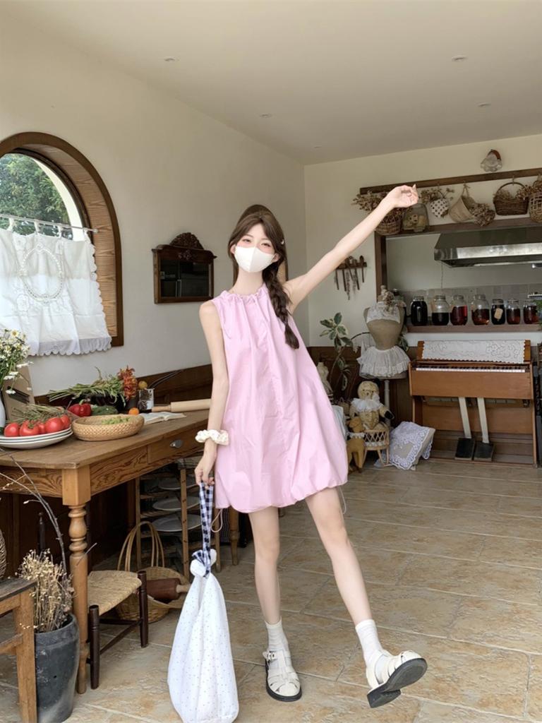 Gentle Wind Age-reducing Design Sense Pink Lace-up Dress Women's Summer 2026 New Solid Color Bud Skirt Short Skirt Tide