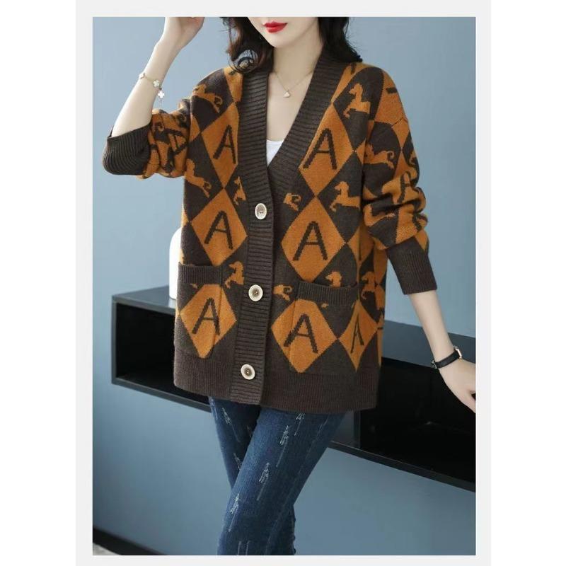 

Women s neck sweater jacket early autumn new long-sleeved knitted sweater versatile loose top One size жёлтый